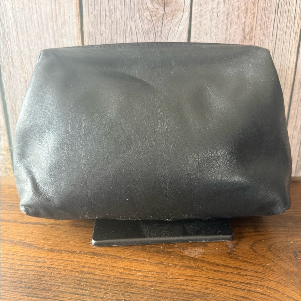 Celine Black Leather pouch with Embossed Logo - Picture 2 of 9